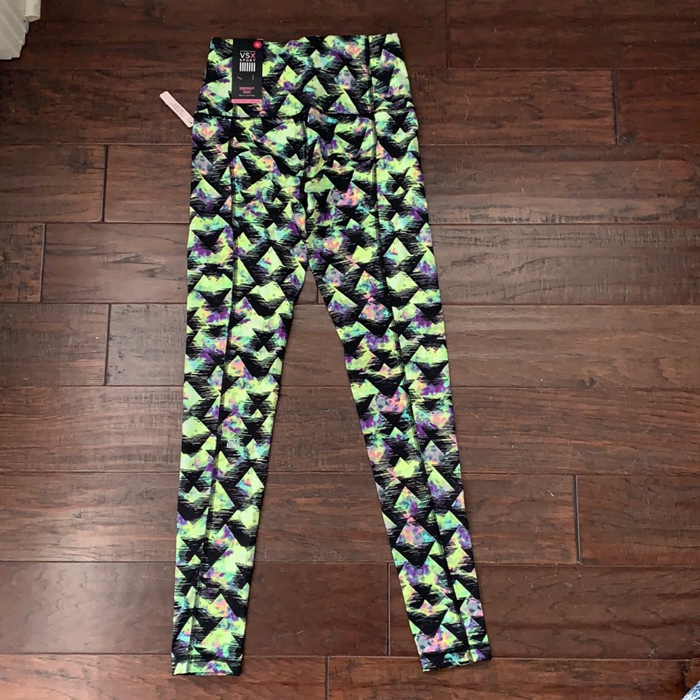 Victoria’s Secret High-Rise Knockout Leggings
